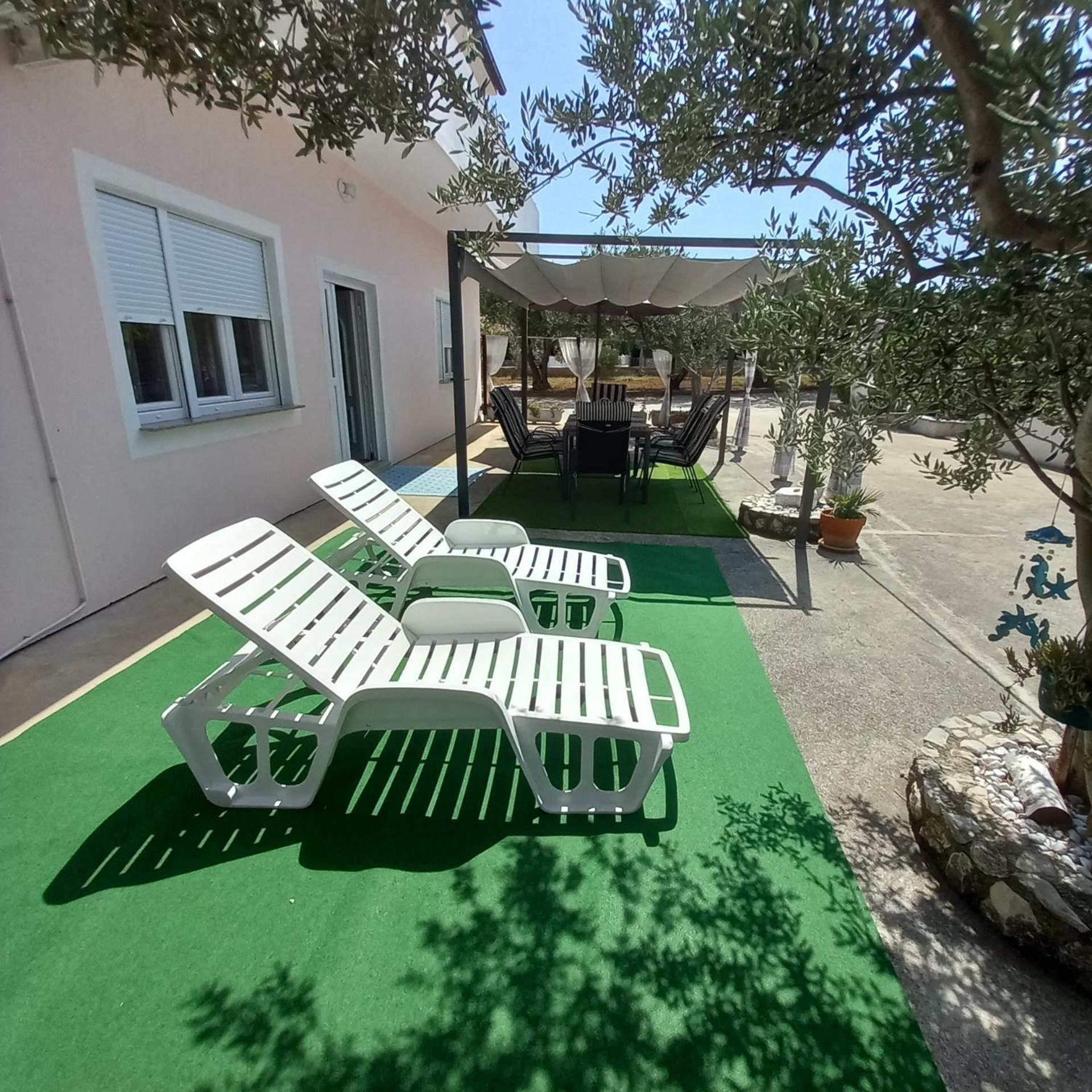 Apartment T&L Vir Exterior photo